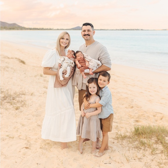 Hello! Welcome to my closet!😊 - Picture 14 of 15